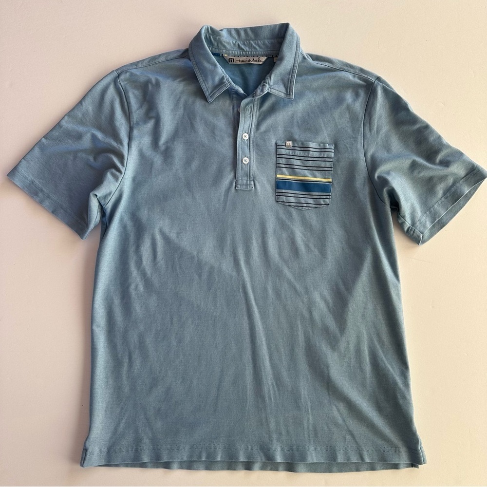 Light Blue Men’s Short Sleeve Polo with Striped Chest Pocket